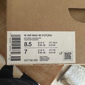 Woman AIR MAX 90 Future